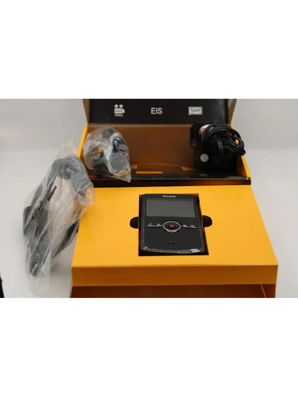 Kodak Zi8 Pocket Video Camera 1080p HD Camcorder in Black